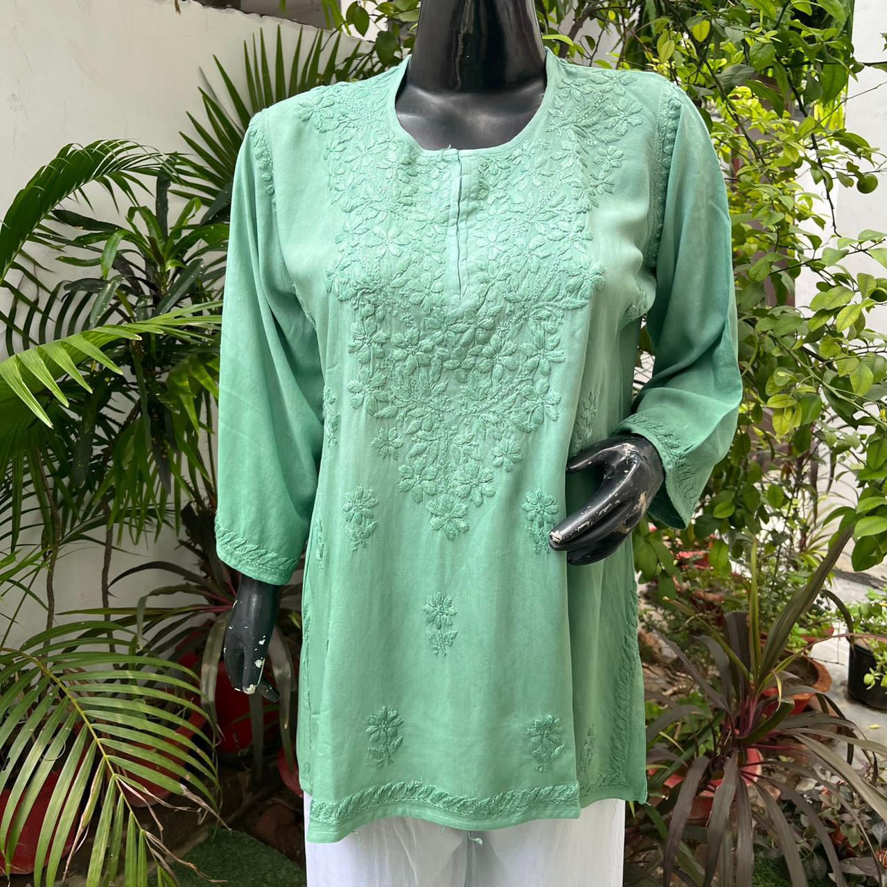 Raha Green Ombre Short Rayon Kurta