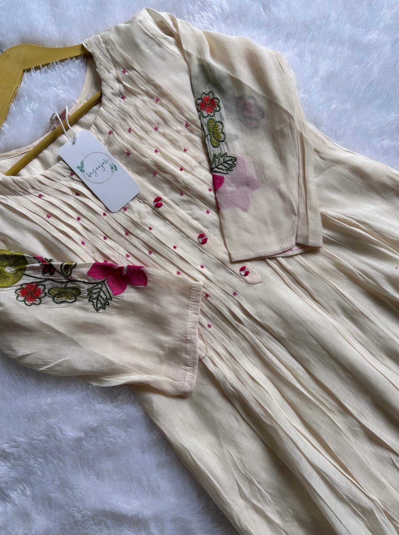 Kiara Premium Mul Chanderi Embroidered Set