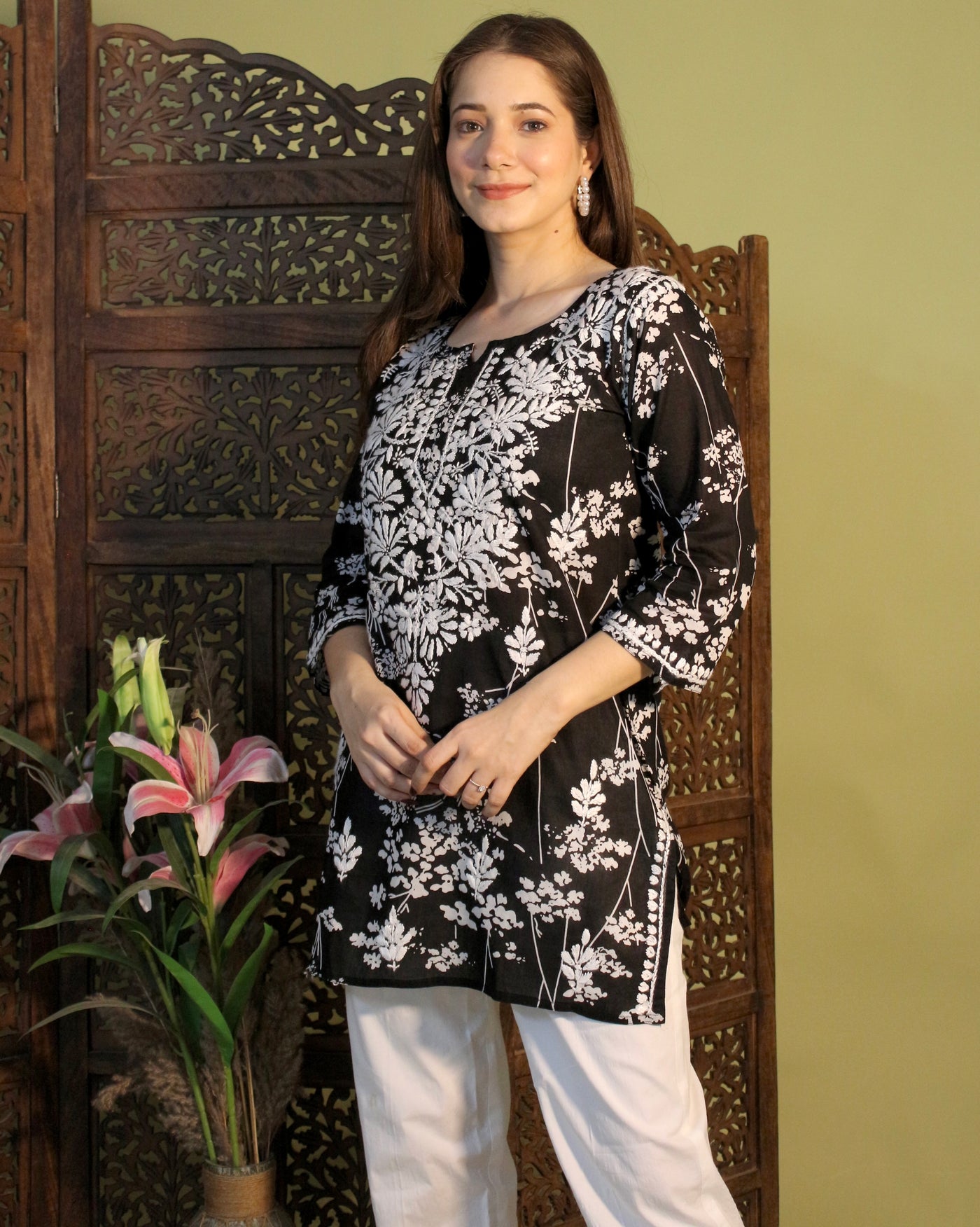 HEER PREMIUM BLACK SHORT MULMUL KURTA