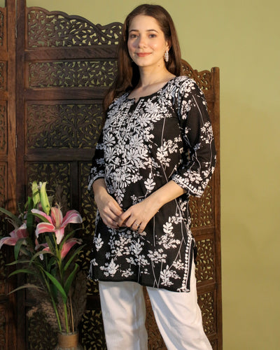 HEER PREMIUM BLACK SHORT MULMUL KURTA