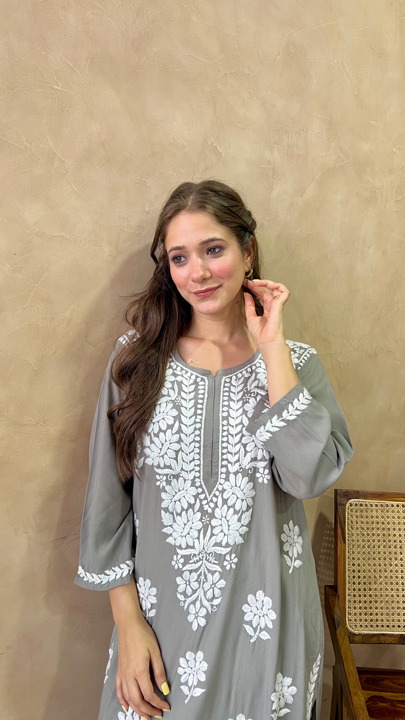 Raaha Grey Long Rayon Straight Kurta