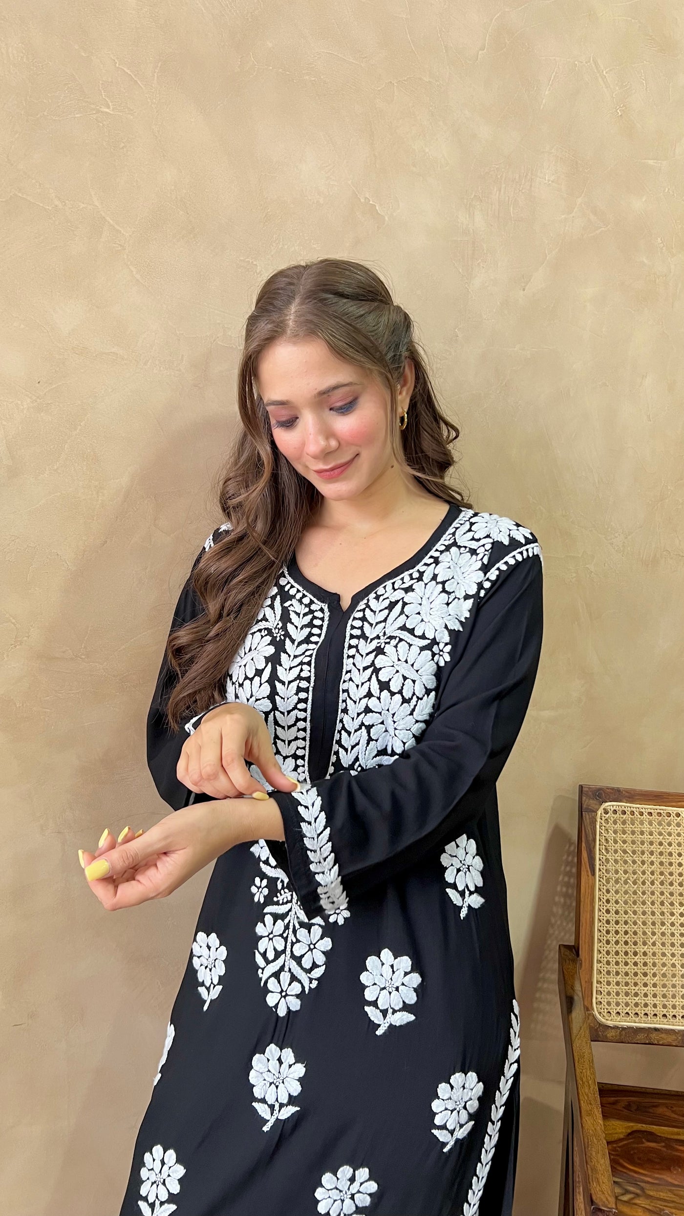Raaha Black Long Rayon Straight Kurta