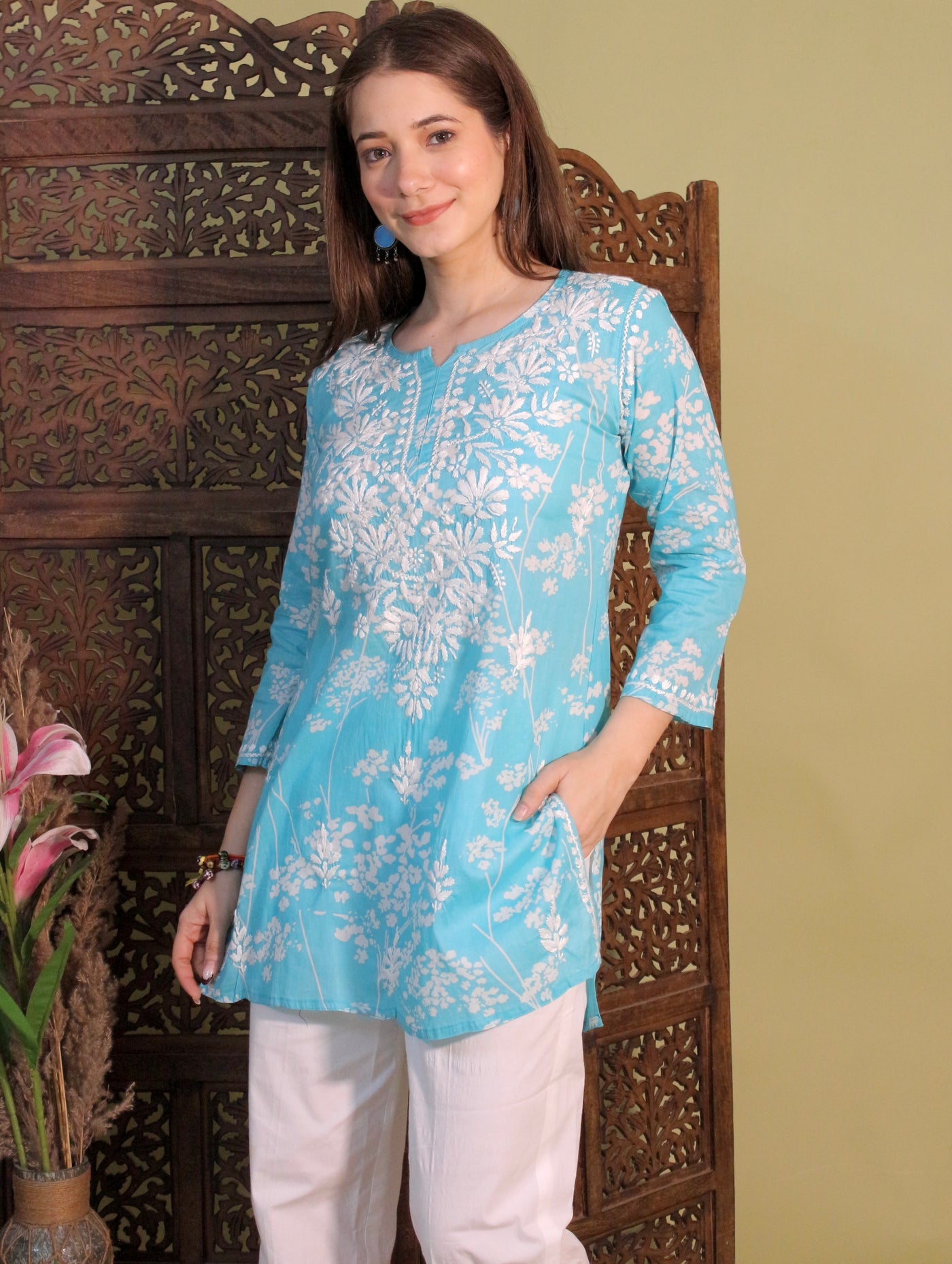 HEER PREMIUM SEA GREEN SHORT MULMUL KURTA