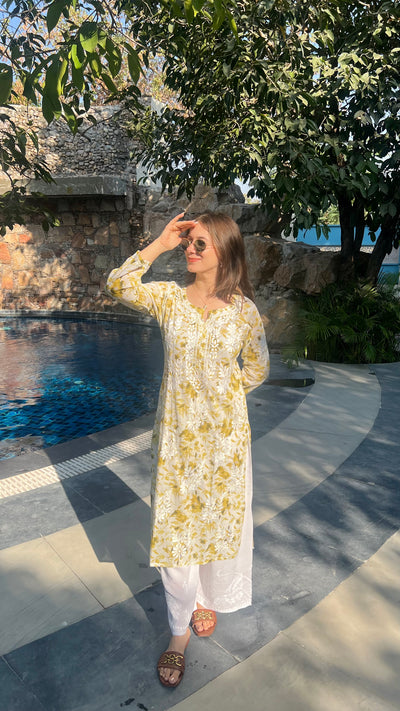 HOOR LONG GREEN MULMUL CHIKANKARI KURTA