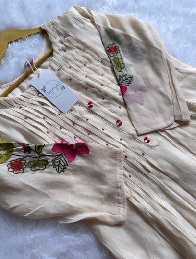 Kiara Premium Mul Chanderi Embroidered Set