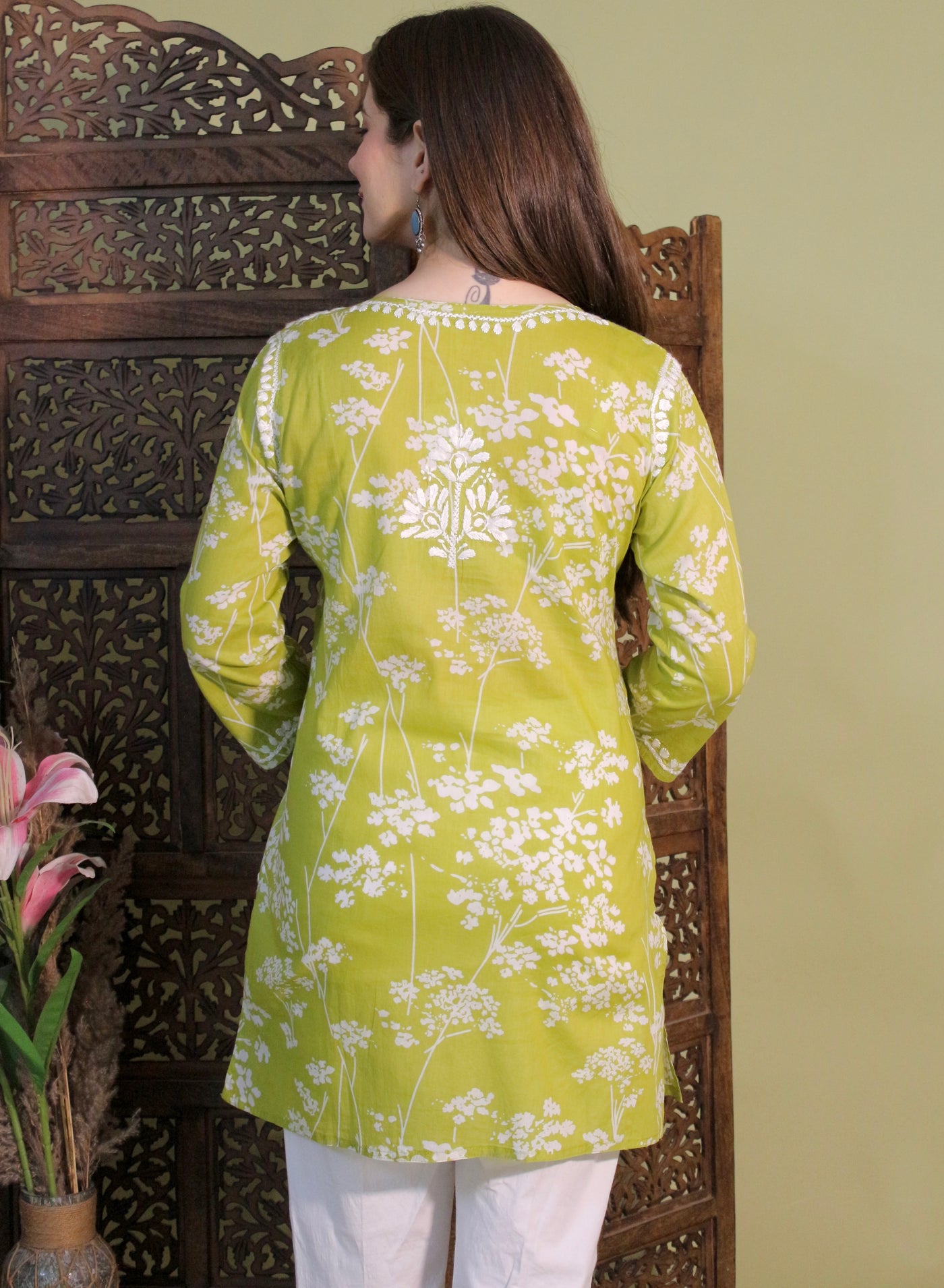 HEER PREMIUM GREEN SHORT MULMUL KURTA