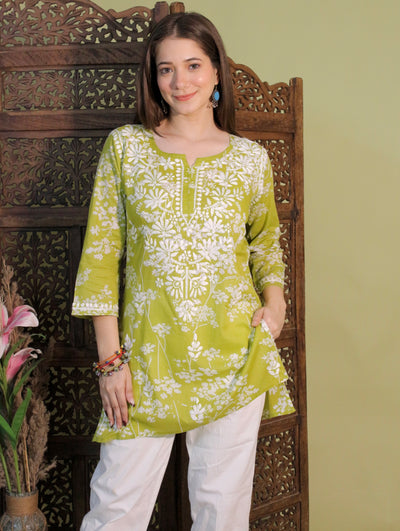 HEER PREMIUM GREEN SHORT MULMUL KURTA